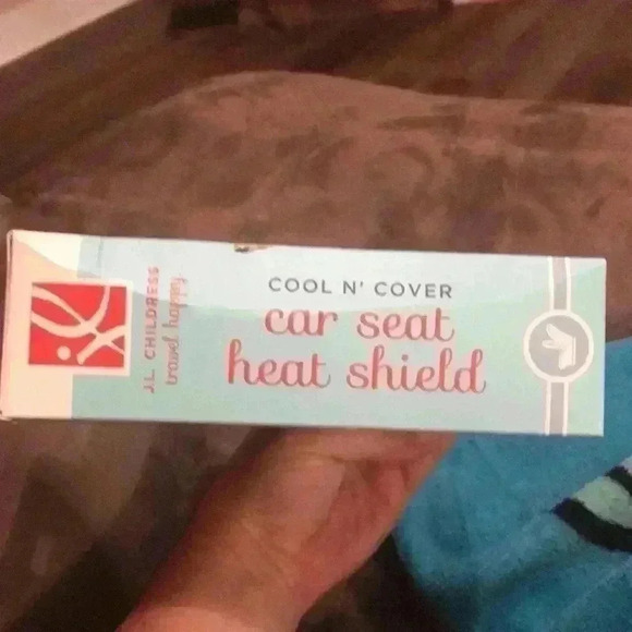 J.L. Childress New in Box Cool N’ Cover Car Seat Heat Shield - Picture 4 of 4